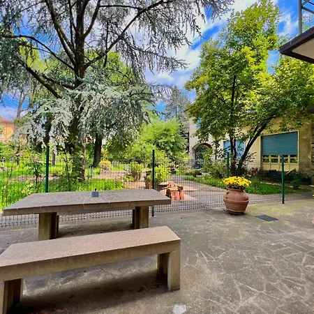 Casa de hóspedes Bergamoinhouse Airport